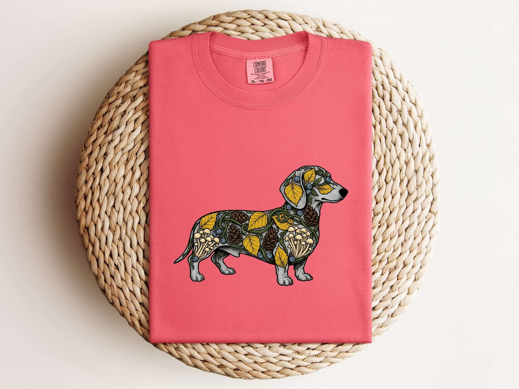 Dachshund Shirt for Women – Nature Leaf Art Wiener Dog Graphic Tee
