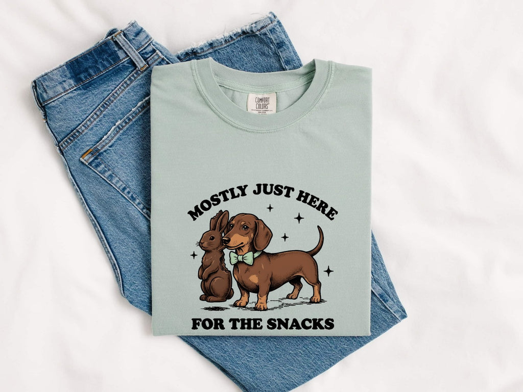 Easter Dachshund Shirt for Women – Retro Wiener Dog & Rabbit Graphic Tee