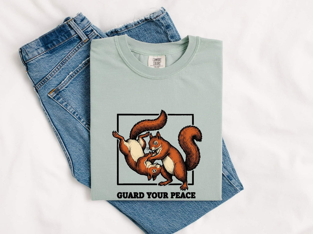 Fighting Squirrels Shirt Funny Pet Gift Women Retro Tee Squirrel T-Shirt Humor Fan Vintage Tshirt Animal Graphic Sketch Creature Tshirt