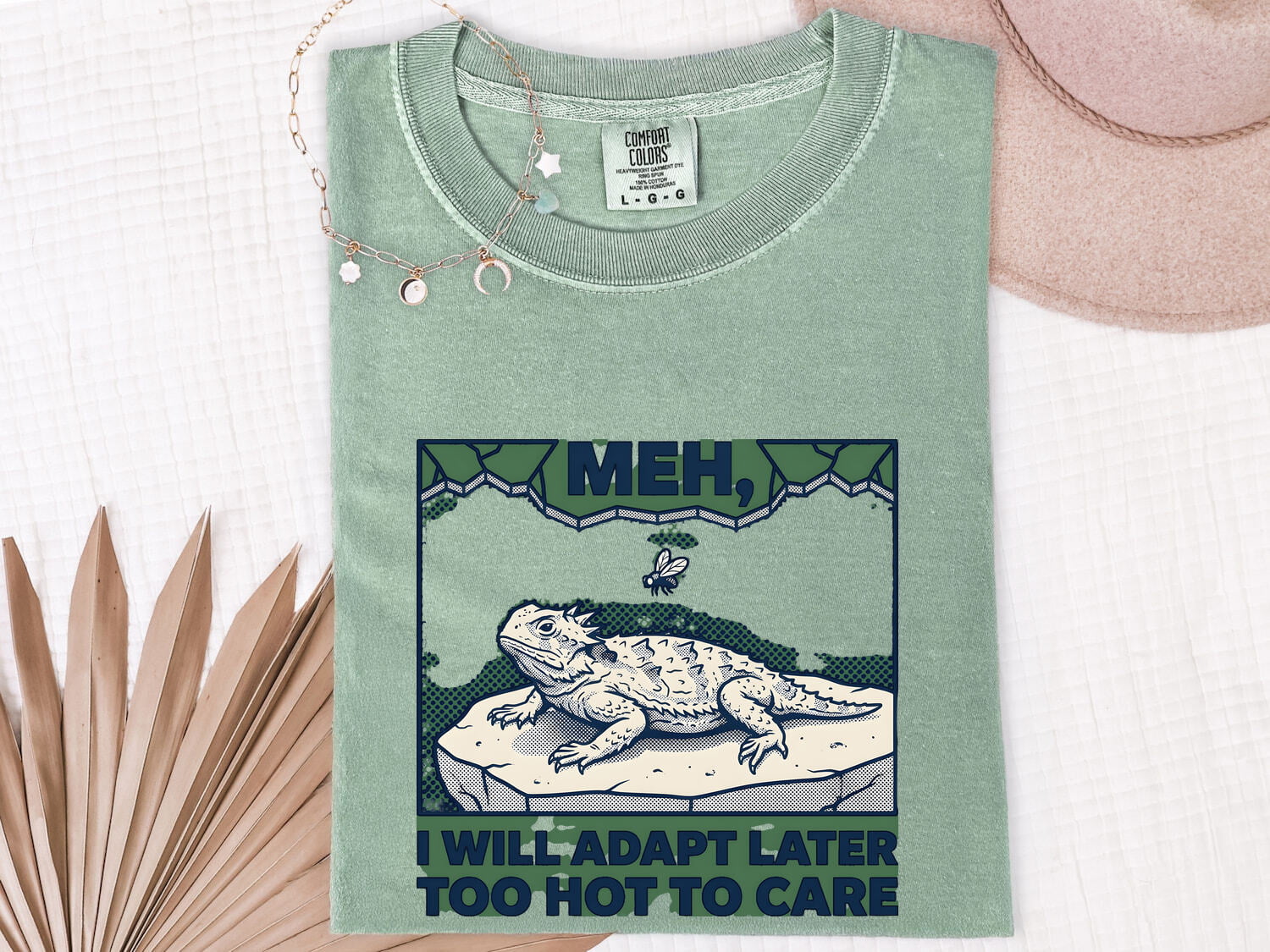Spiky Lizard Shirt Funny Pet Gift Women Sketch Tee Iguana T-Shirt Humor Fan Cartoon Tshirt Animal Graphic Hand Drawn Boulder Tshirt