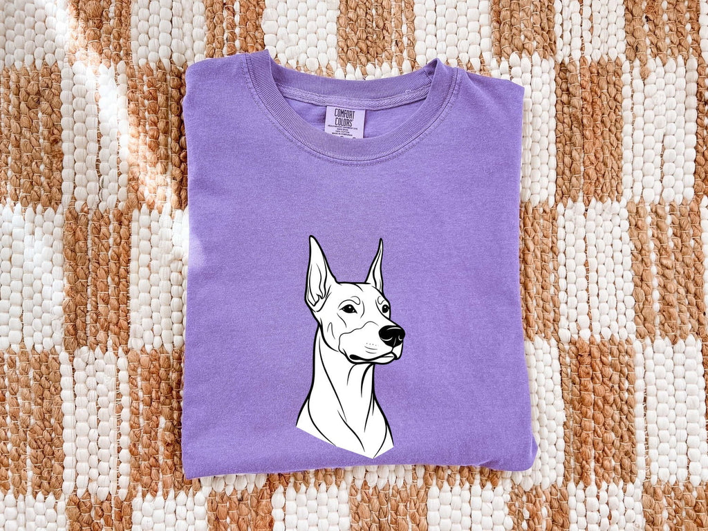 Doberman Shirt for Women – Minimalist Line Art Dog Graphic Tee