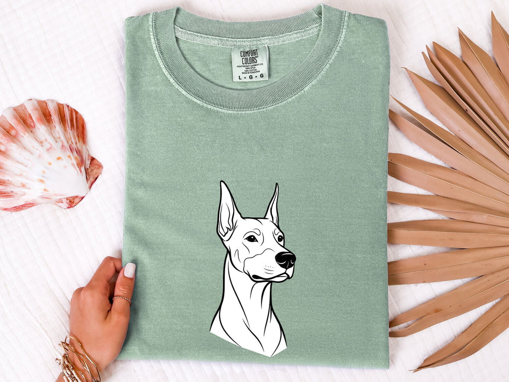 Doberman Shirt for Women – Minimalist Line Art Dog Graphic Tee