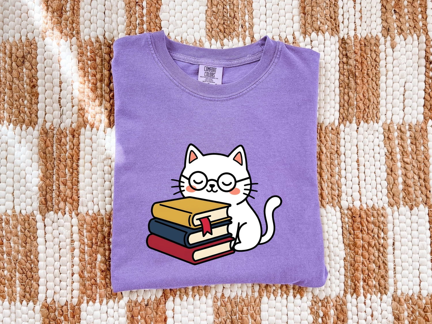 Cat Glasses Shirt Cat Bookworm Gift Women Kawaii Tee Spectacles T-Shirt Feline Fan Cute Tshirt Bibliophile Graphic Cartoon Books Tshirt