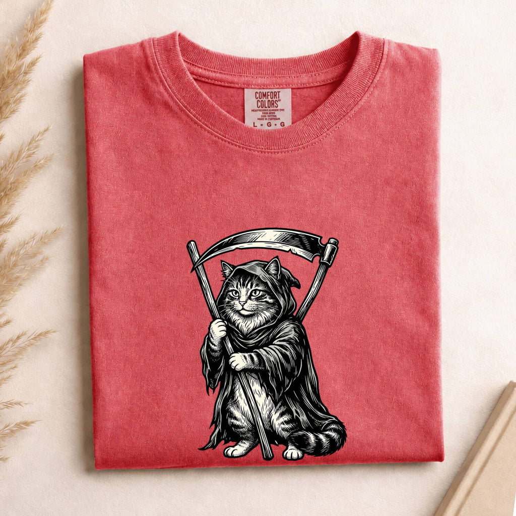Cat Grim Reaper Shirt Cat Halloween Gift Women Gothic Tee Kitty T-Shirt Cat Fan Dark Tshirt Spooky Graphic Vintage Scythe Tshirt