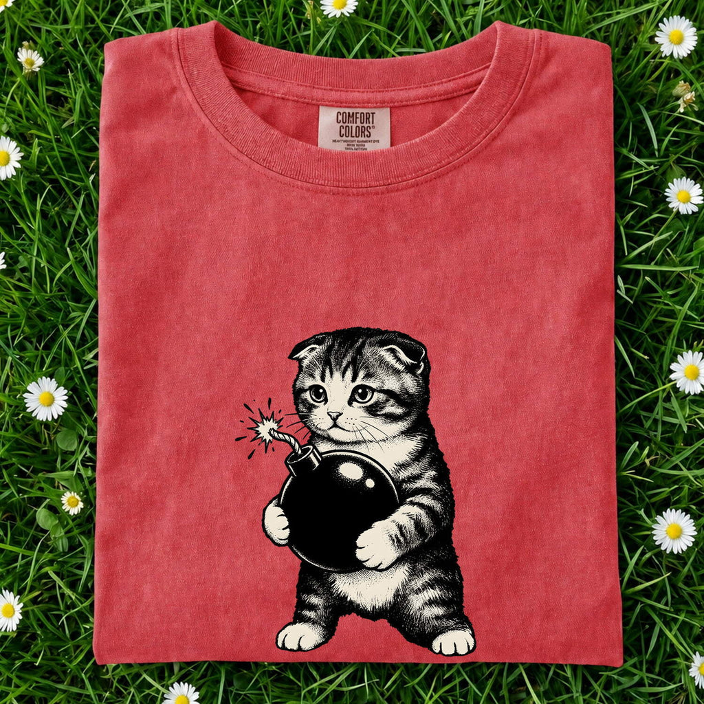 Funny Cat Shirt for Women – Retro Bomb Sketch Humor Kitty Graphic Tee