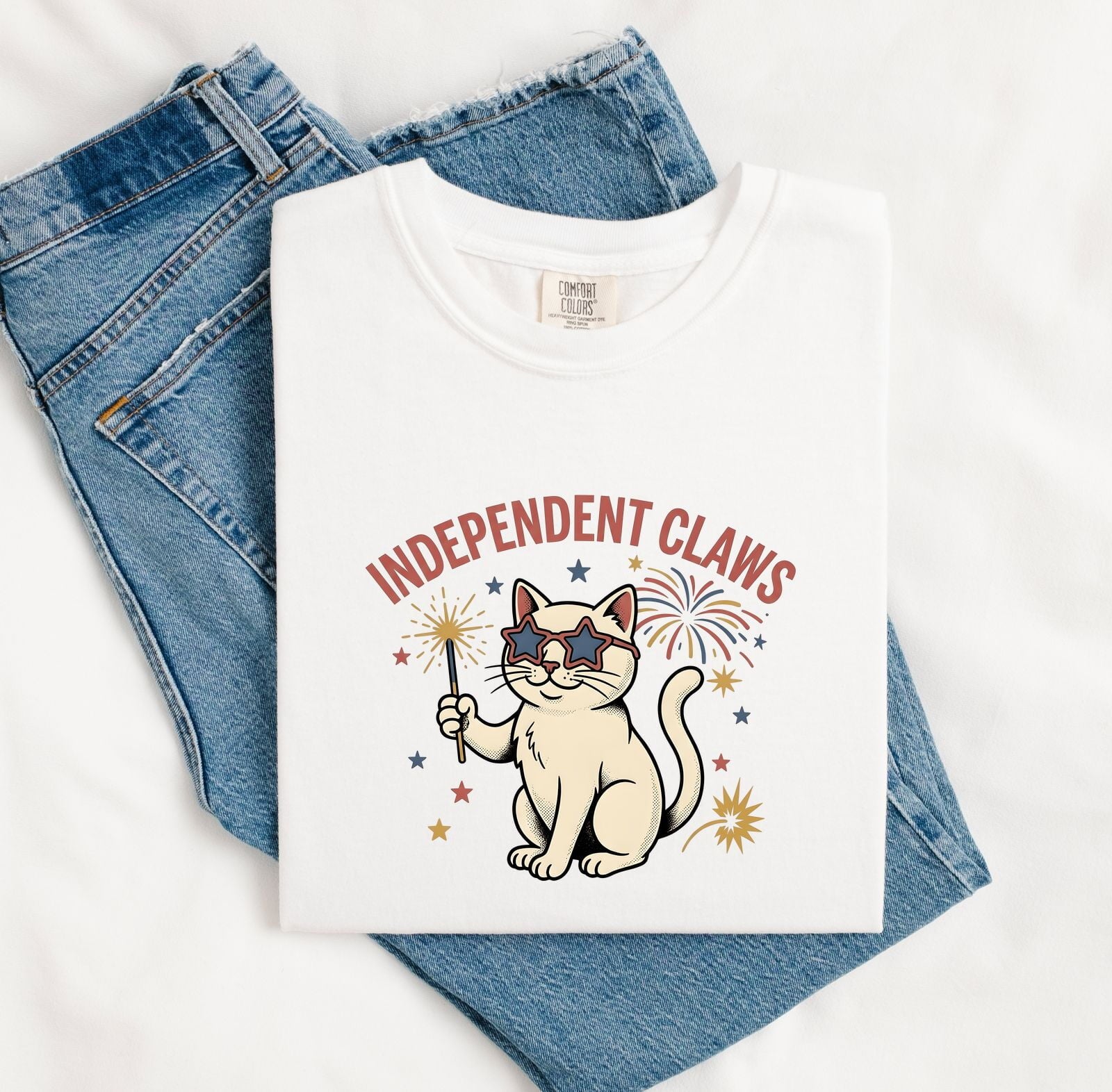 4th of July Cat Shirt for Women – Patriotic Vintage Fireworks Kitty Graphic Tee
