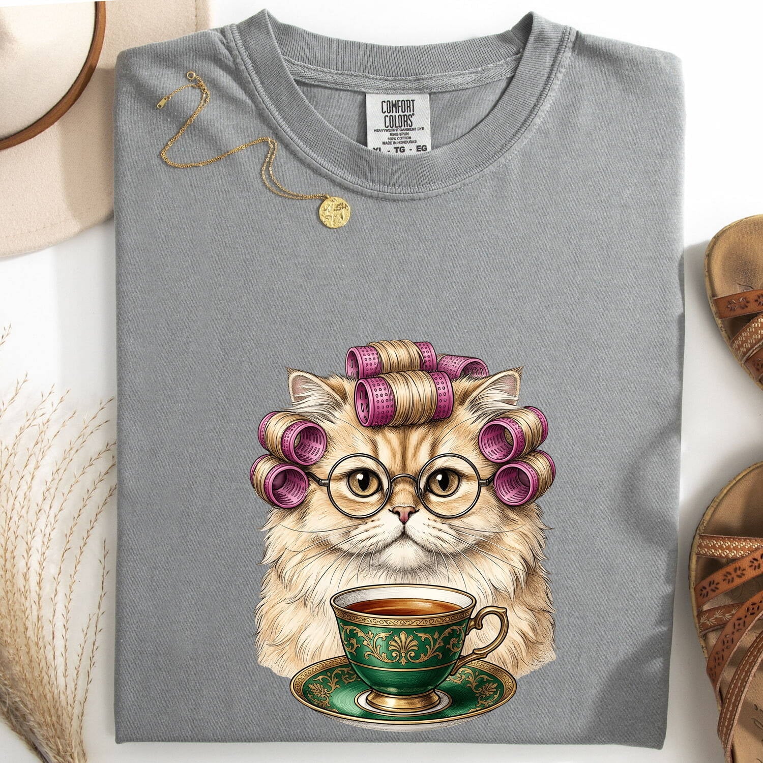 Cat Tea Mug Shirt for Women – Minimalist Reading Glasses Kitten Graphic Tee