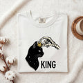 Halloween Black Cat Shirt for Women – Gothic Crown & Skeleton Hand Graphic Tee