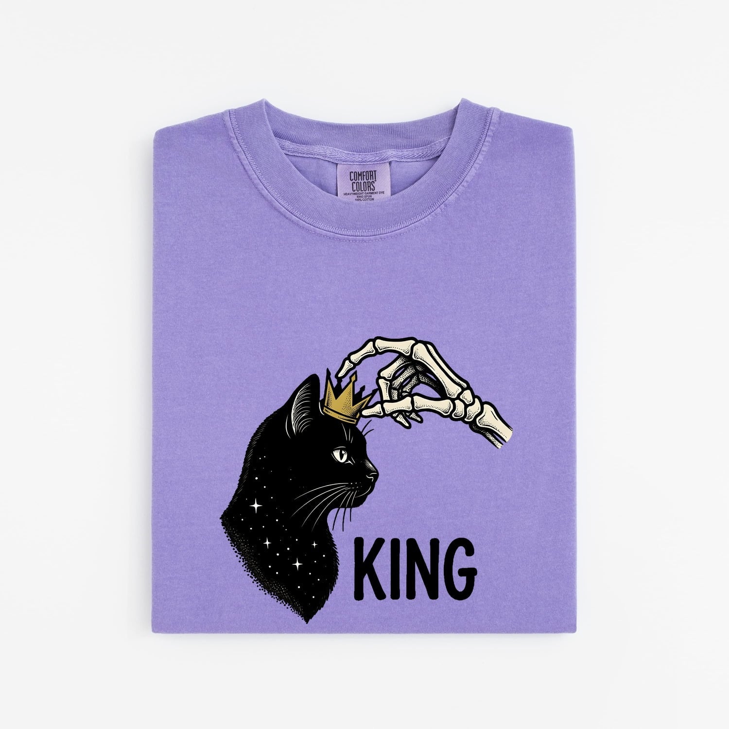 Halloween Black Cat Shirt for Women – Gothic Crown & Skeleton Hand Graphic Tee