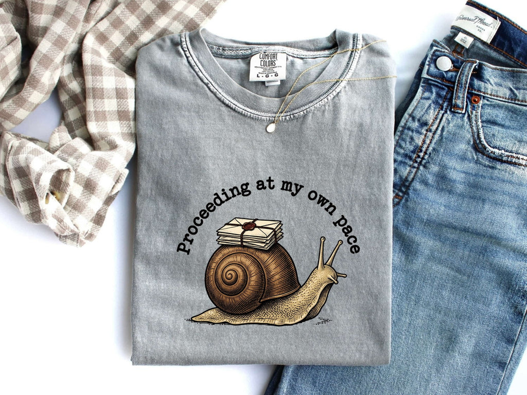 Postal Snail Shirt Funny Pet Gift Women Retro Tee Snail T-Shirt Humor Fan Vintage Tshirt Animal Graphic Sketch Letters Tshirt
