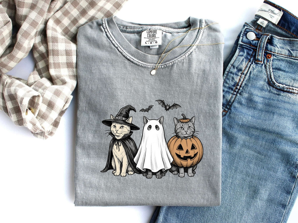 Kitty Outfit Shirt for Women – Halloween Retro Sketch Cat Costume Jack-O-Lantern Graphic Tee