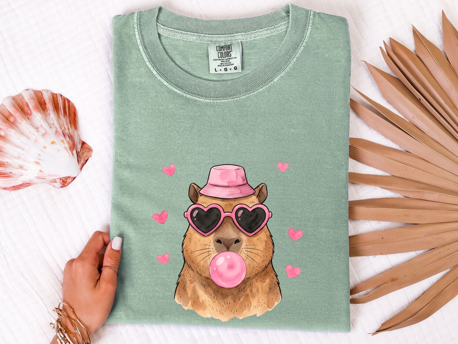 Capybara Shades Shirt Valentine Pet Gift Women Paint Tee Rodent T-Shirt Valentine Fan Artistic Tshirt Animal Graphic Sketch Love Symbols