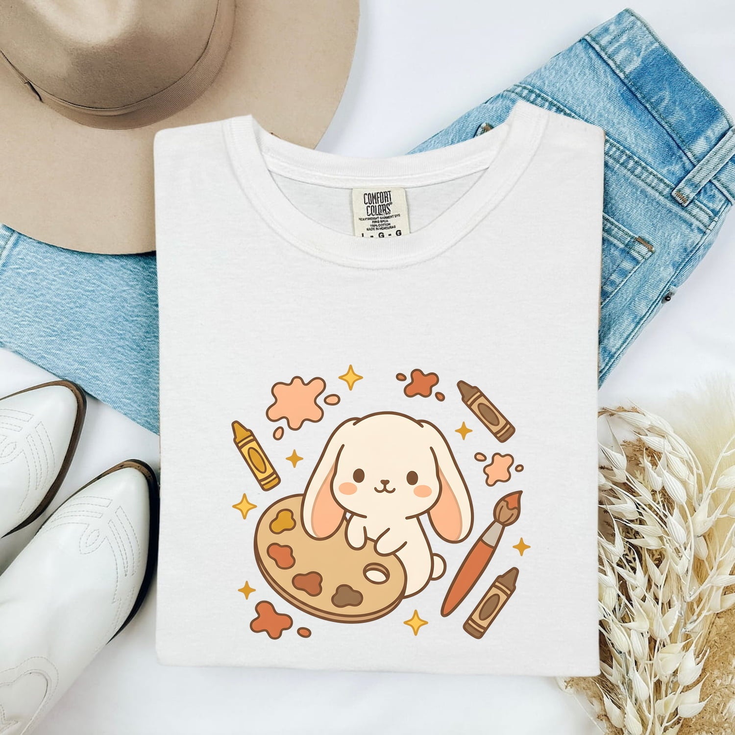 Rabbit Painter Shirt Teacher Pets Gift Women Cute Tee Bunny T-Shirt Educator Enthusiast Adorable Tshirt Animal Graphic Comic Colored Pencils