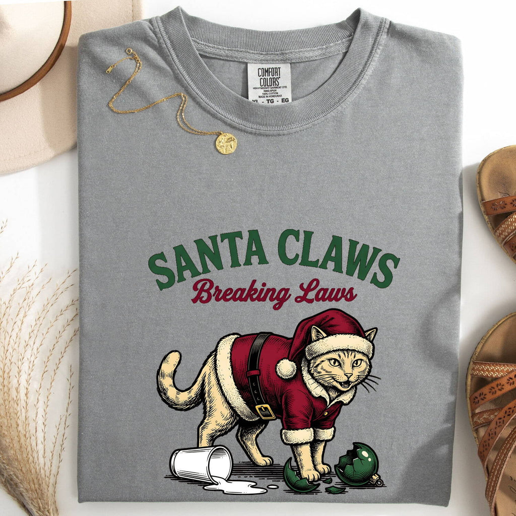 Santa Kitten Shirt Christmas Pet Gift Women Retro Tee Christmas Kitty T-Shirt Xmas Fan Holiday Tshirt Animal Graphic Vintage Shattered
