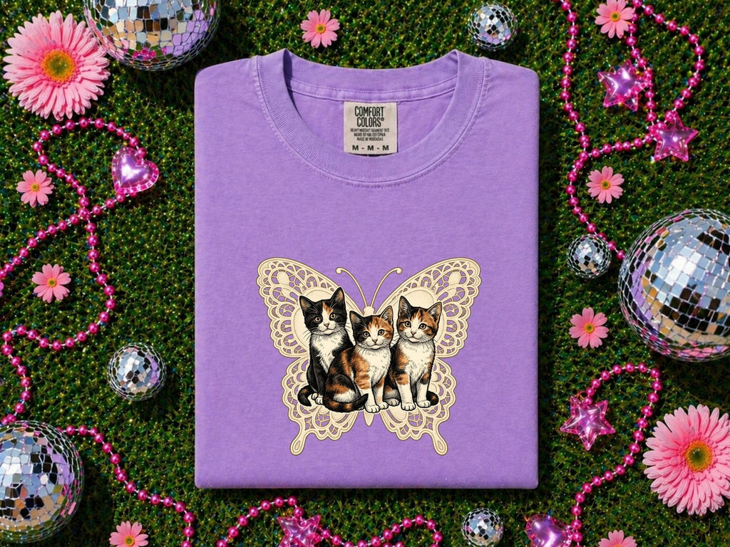 Calico Cat Shirt Cat Pet Gift Women Hippie Tee Kitten T-Shirt Cat Fan Feline Tshirt Animal Graphic Retro Moth Tshirt
