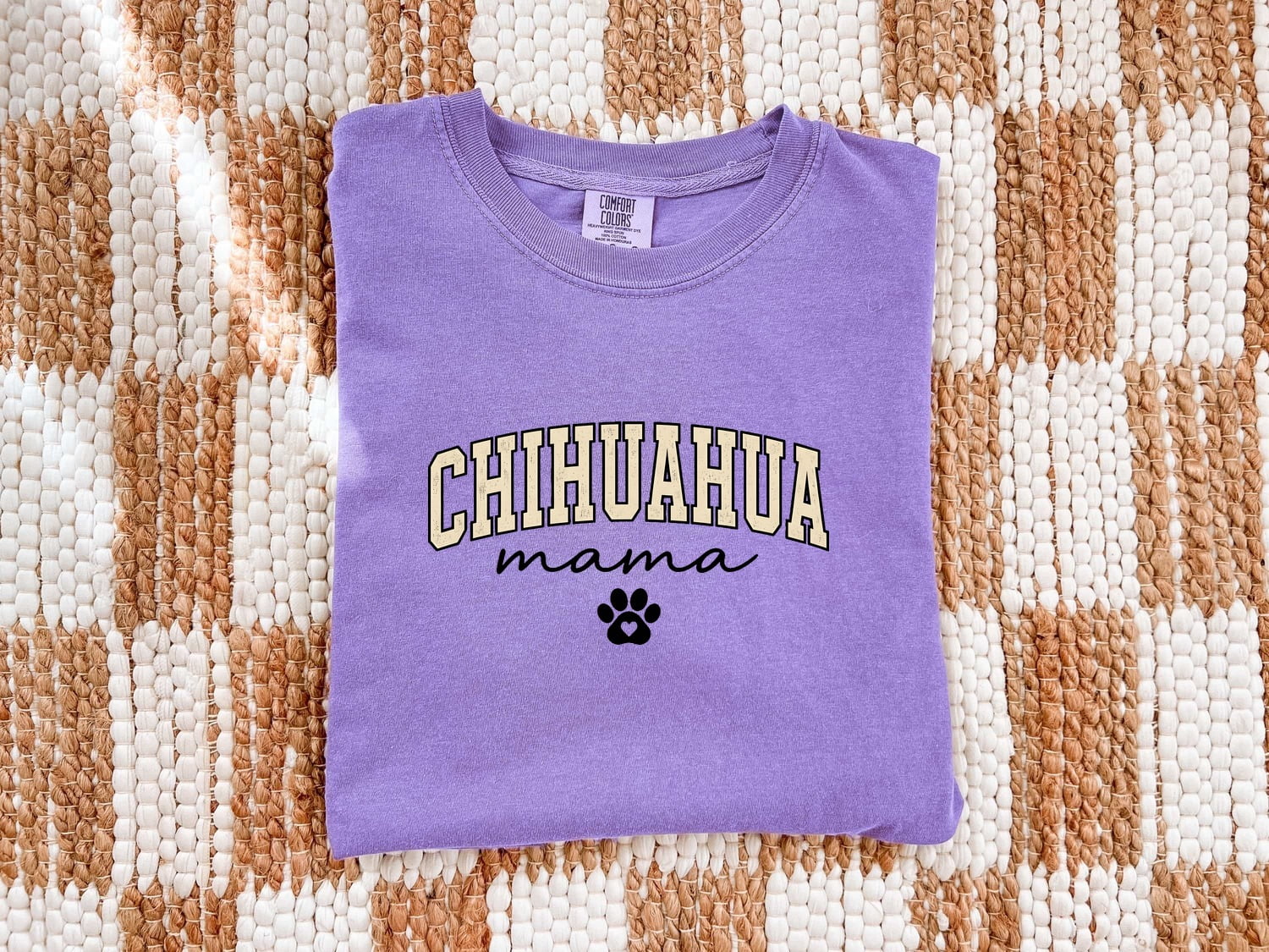 Paw Print Shirt Dog Pet Gift Women Distressed Tee Footprint T-Shirt Dog Fan Vintage Tshirt Animal Graphic Retro Heart Tshirt