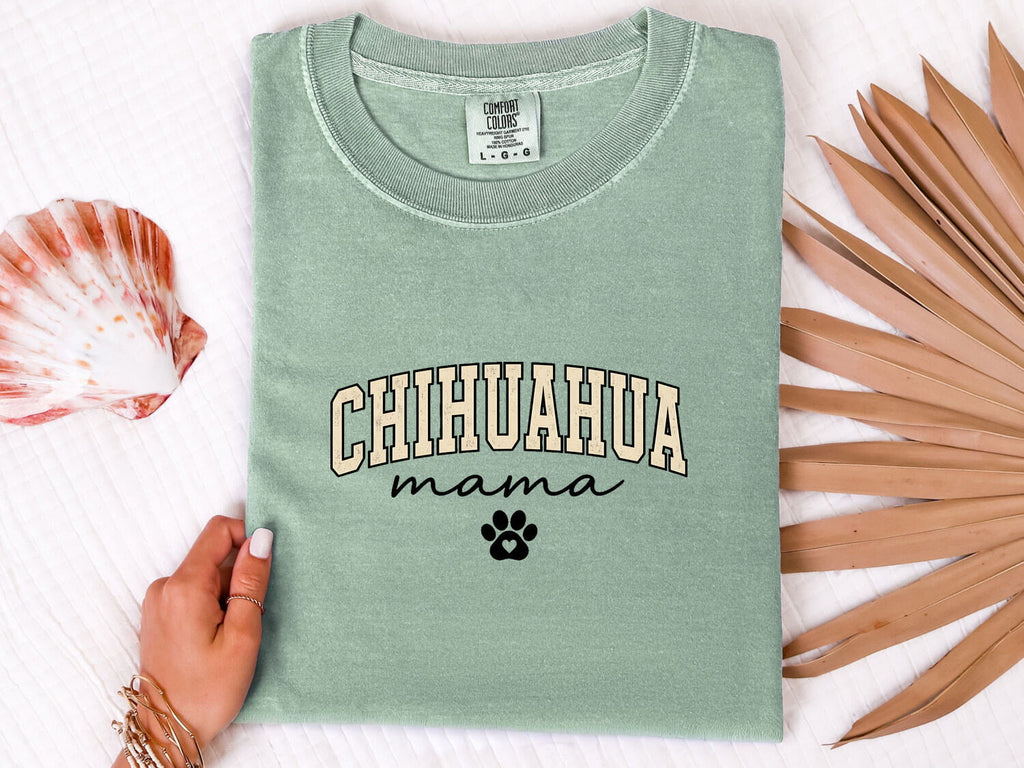 Paw Print Shirt Dog Pet Gift Women Distressed Tee Footprint T-Shirt Dog Fan Vintage Tshirt Animal Graphic Retro Heart Tshirt