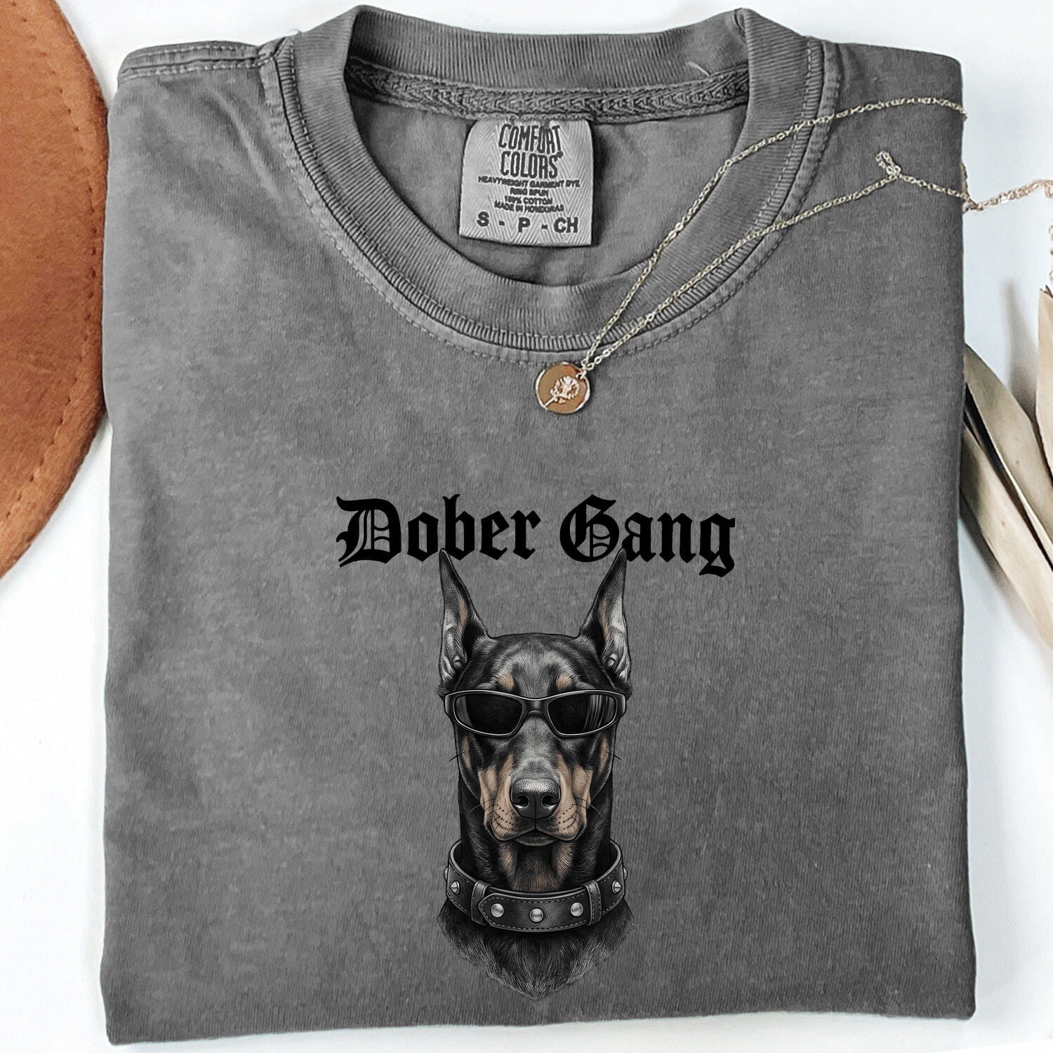 Doberman Dog Shirt Dog Pet Gift Women Realistic Tee Dobermann T-Shirt Dog Fan Realistic Tshirt Animal Graphic Vintage Sunglasses Tshirt