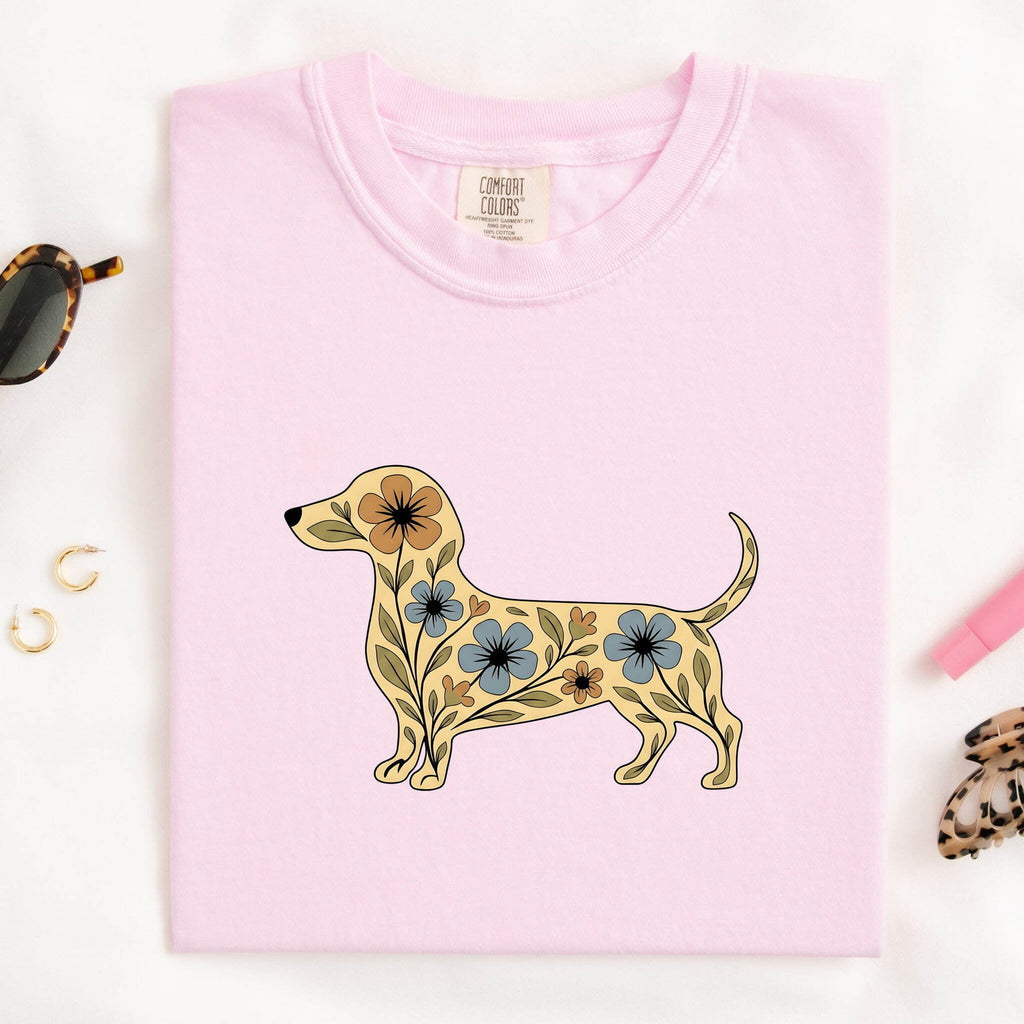 Dachshund Flowers Shirt Dog Pets Gift Women Vintage Tee Wiener Dog T-Shirt Dog Fan Retro Tshirt Animal Graphic Sketch Garden Flowers Tshirt