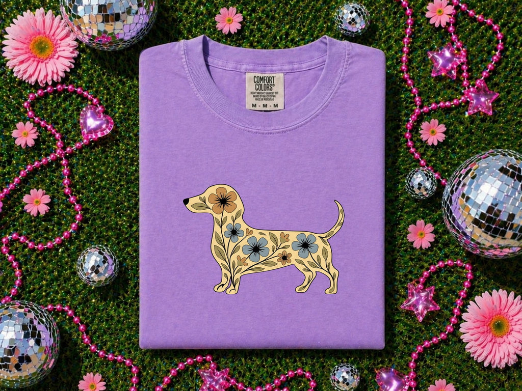 Dachshund Flowers Shirt Dog Pets Gift Women Vintage Tee Wiener Dog T-Shirt Dog Fan Retro Tshirt Animal Graphic Sketch Garden Flowers Tshirt