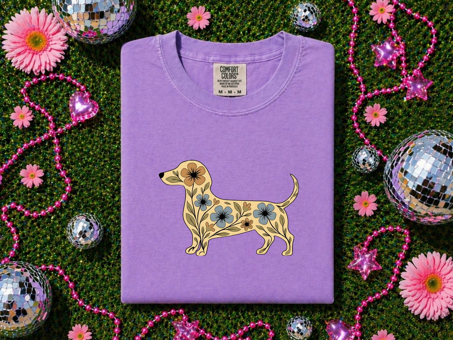 Dachshund Flowers Shirt Dog Pets Gift Women Vintage Tee Wiener Dog T-Shirt Dog Fan Retro Tshirt Animal Graphic Sketch Garden Flowers Tshirt