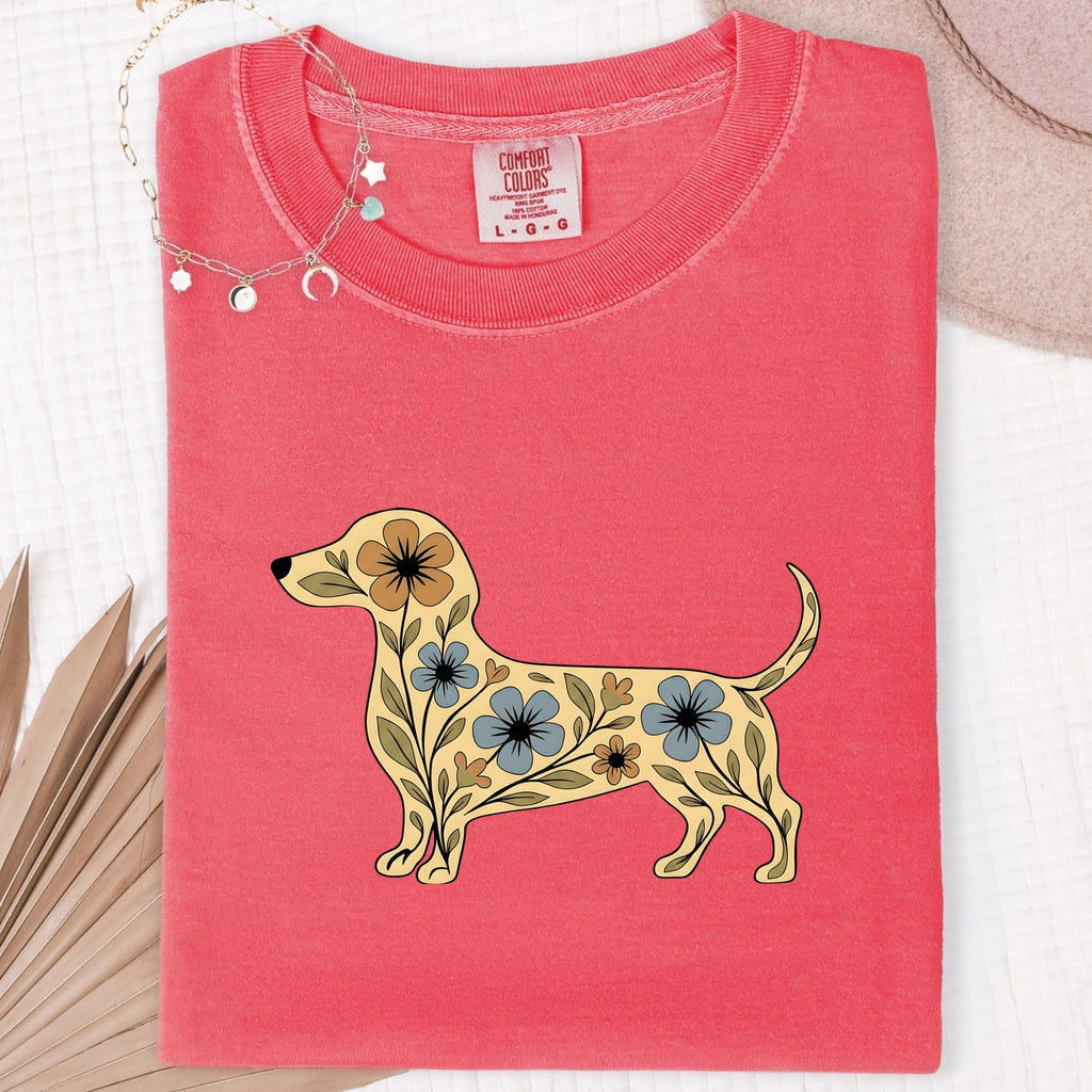 Dachshund Flowers Shirt Dog Pets Gift Women Vintage Tee Wiener Dog T-Shirt Dog Fan Retro Tshirt Animal Graphic Sketch Garden Flowers Tshirt