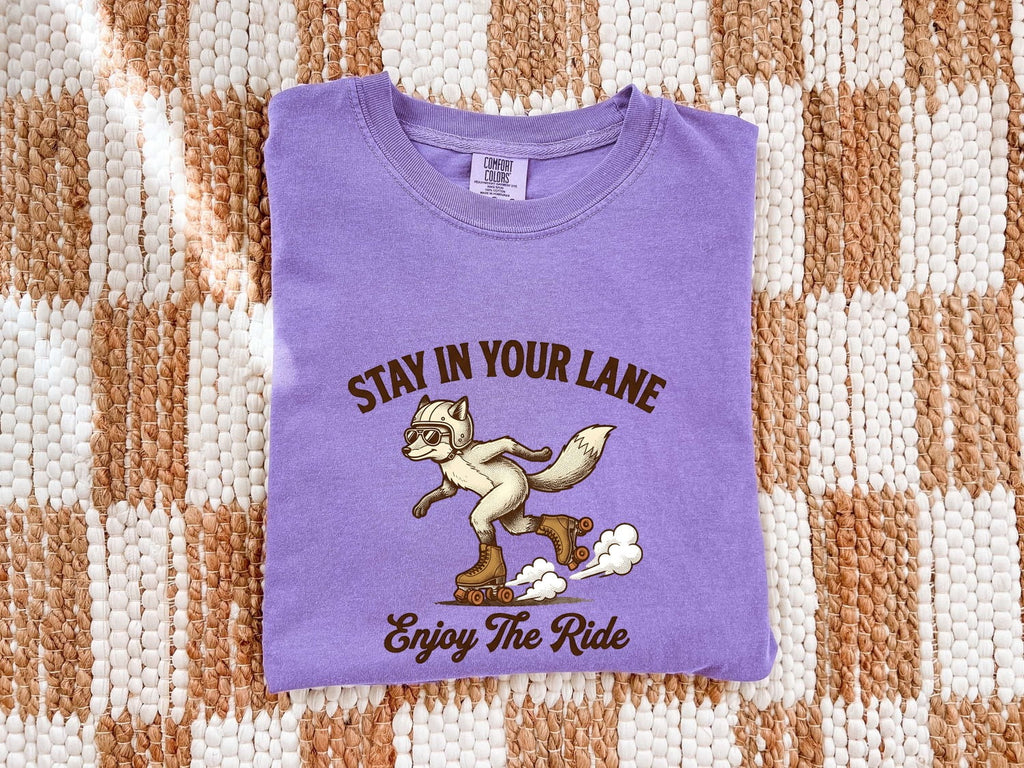 Fox Roller Skates Shirt for Women – Cute Retro Cartoon Inline Skate Helmet Animal Graphic Tee