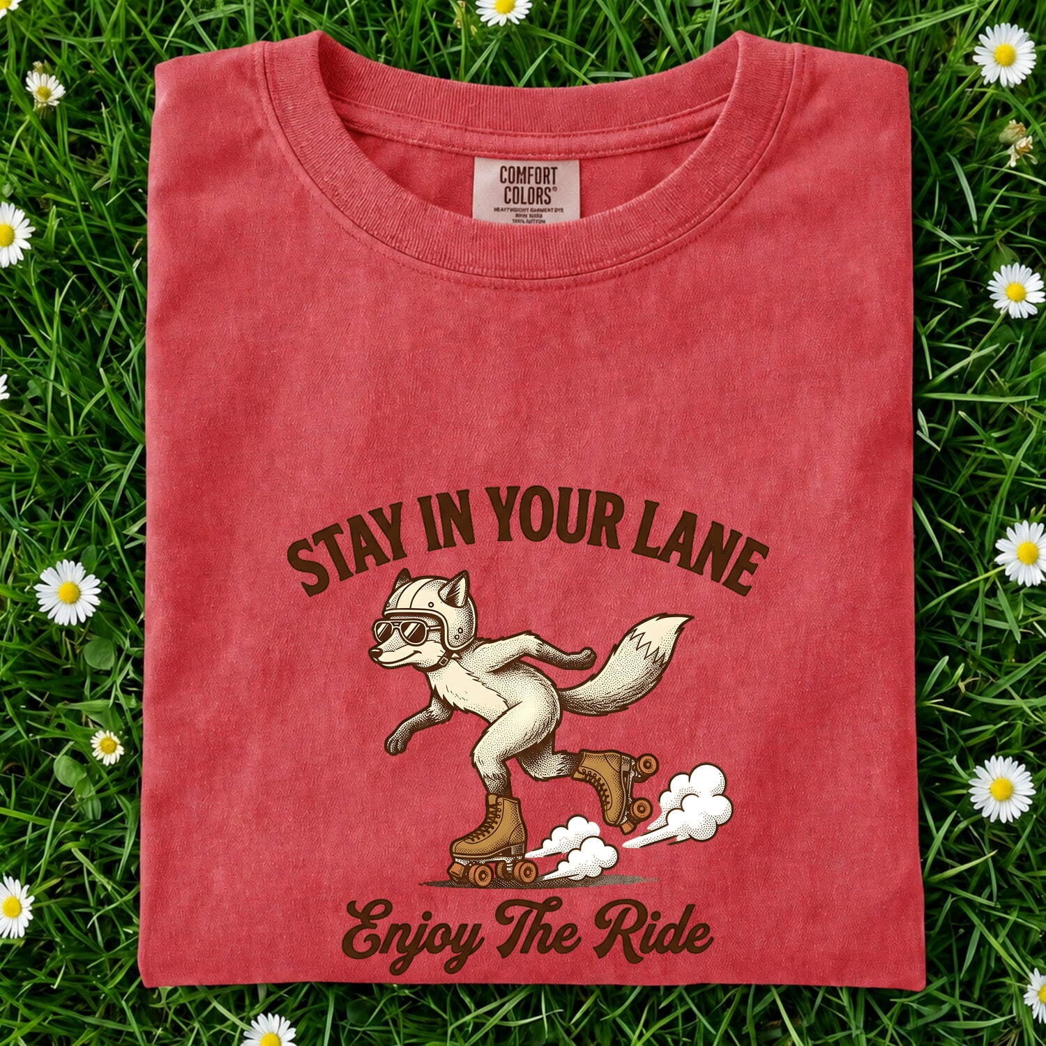 Fox Roller Skates Shirt for Women – Cute Retro Cartoon Inline Skate Helmet Animal Graphic Tee
