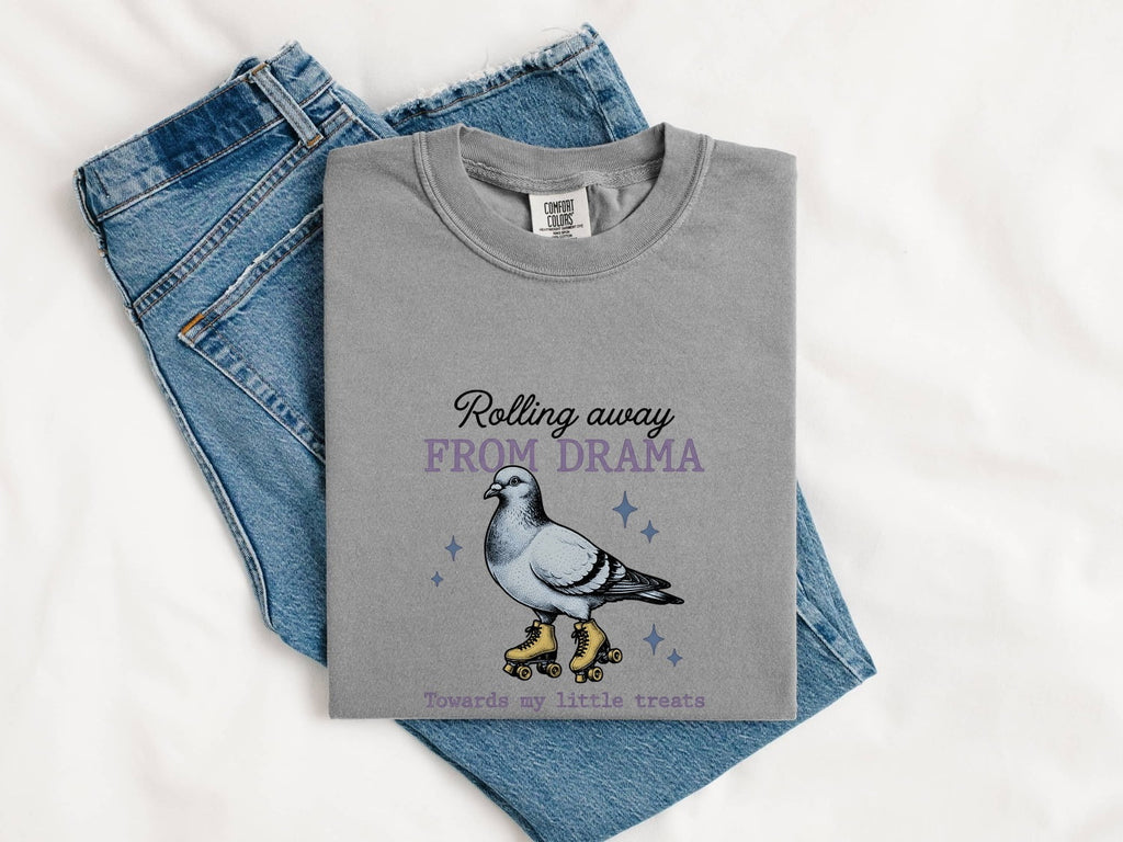 Roller Skates Pigeon Shirt for Women – Retro Vintage Sketch Humor Sparkle Animal Graphic Tee