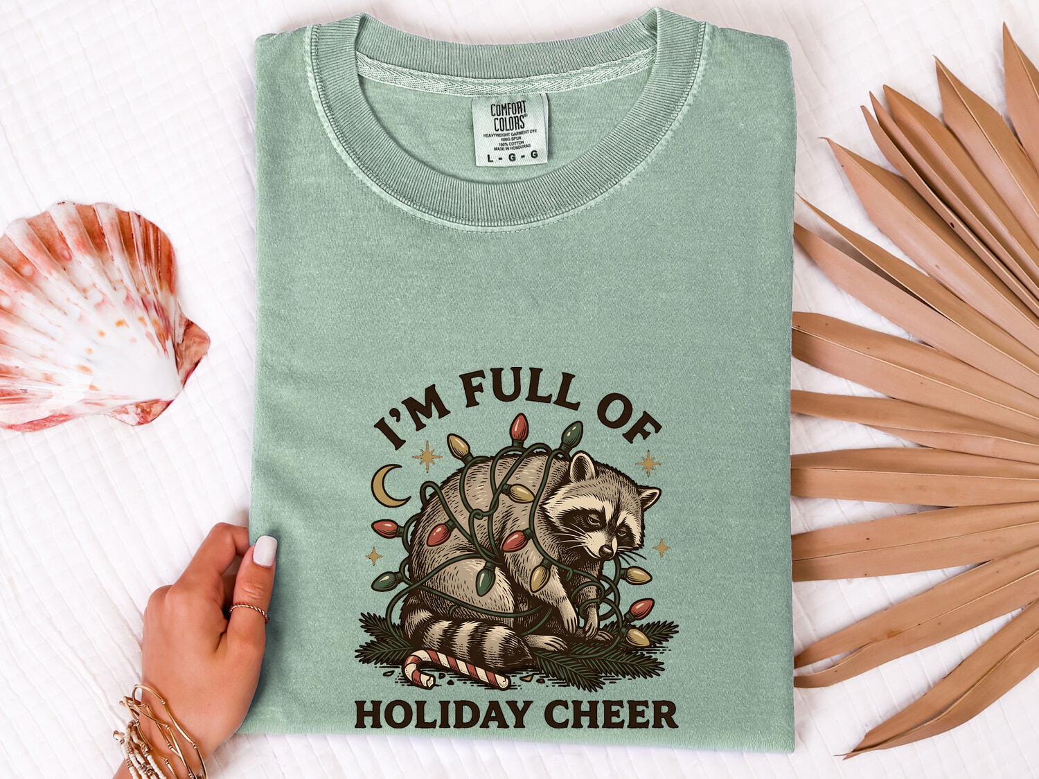Christmas Raccoon Shirt for Women – Rustic Vintage Doodle Lights Peppermint Trash Panda Graphic Tee