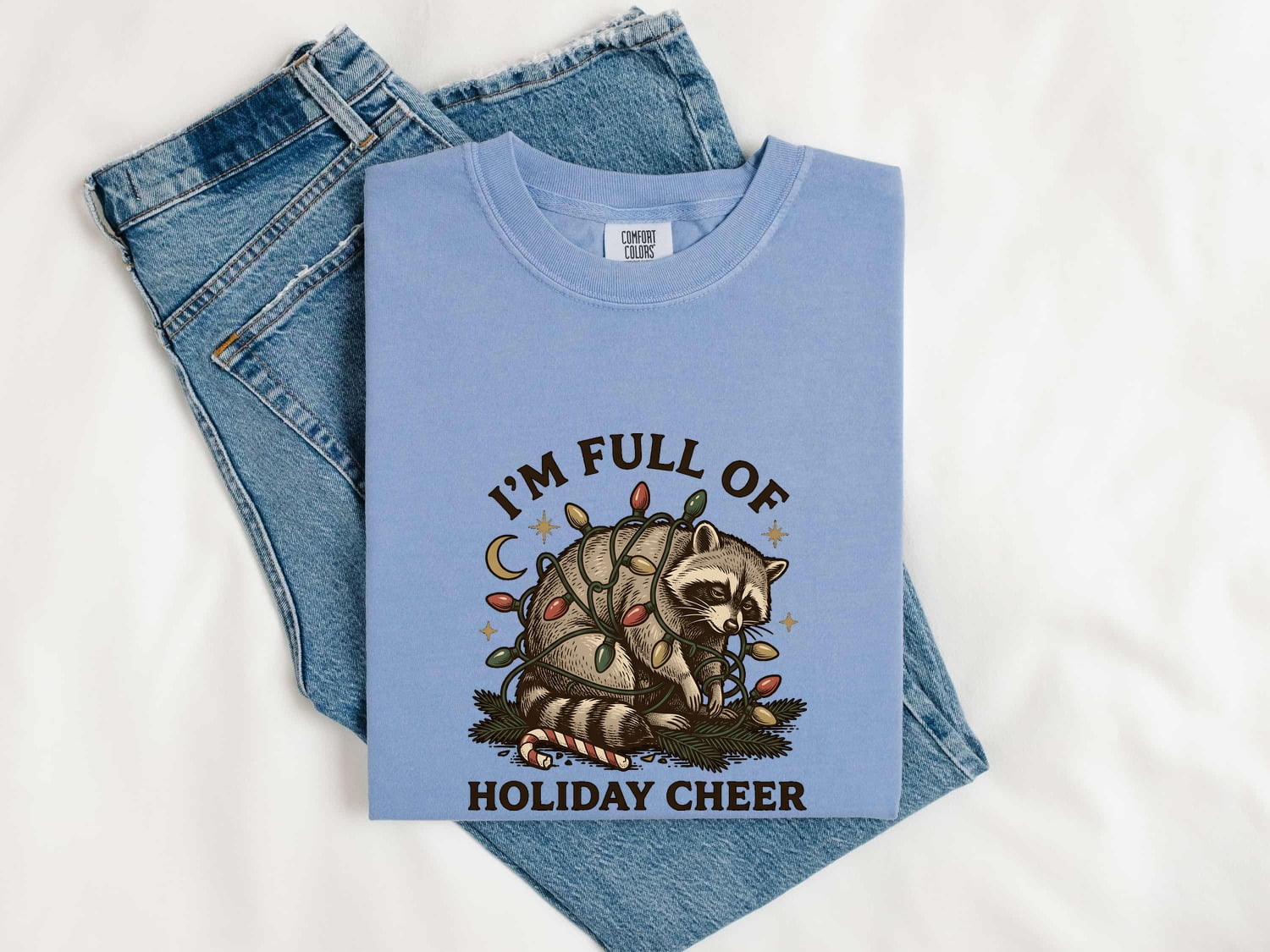 Christmas Raccoon Shirt for Women – Rustic Vintage Doodle Lights Peppermint Trash Panda Graphic Tee