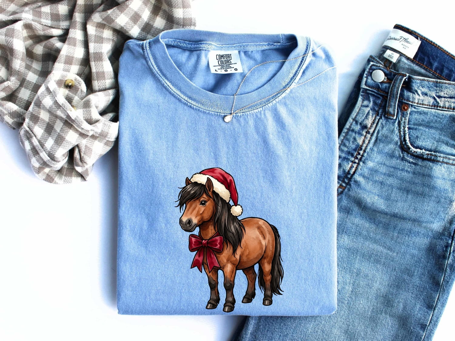 Christmas Horse Shirt for Women – Illustration Line Art Holiday Hat Ribbon Equine Graphic Tee