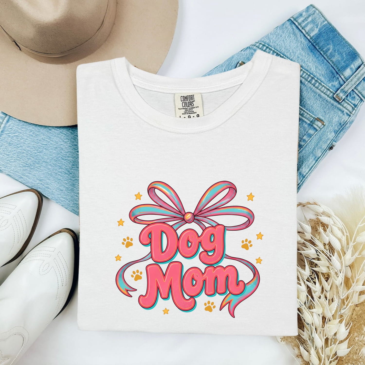 Dog Mom Bow Shirt for Women – Colorful Vibrant Retro Paw Print Animal Graphic Tee
