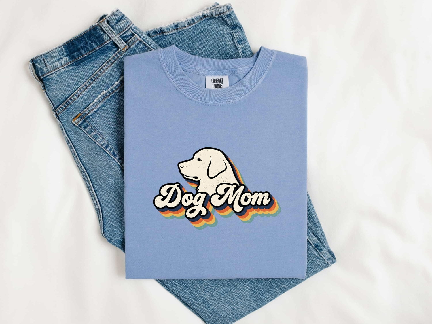 Labrador Shirt for Women – Retro Vintage Rainbow Dog Mom Animal Graphic Tee