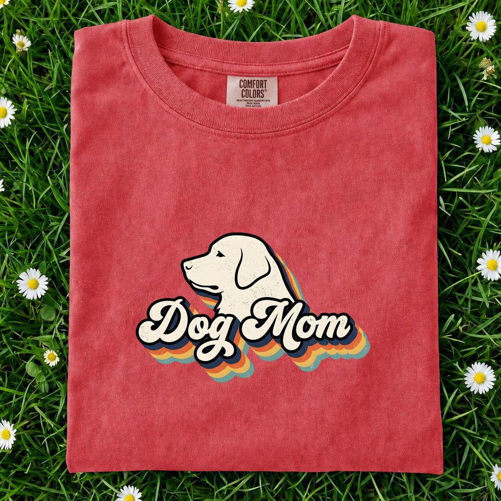 Labrador Shirt for Women – Retro Vintage Rainbow Dog Mom Animal Graphic Tee