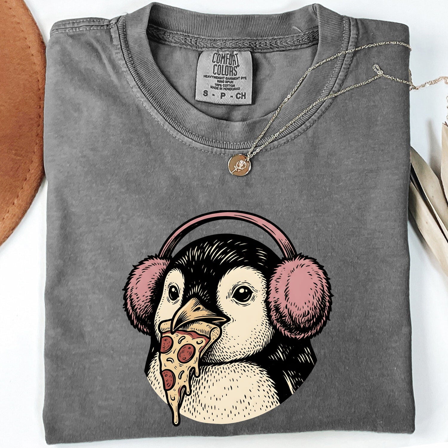 Christmas Bird Shirt for Women – Funny Cartoon Tuxedo Pizza Traditional Earmuff Animal Graphic Tee
