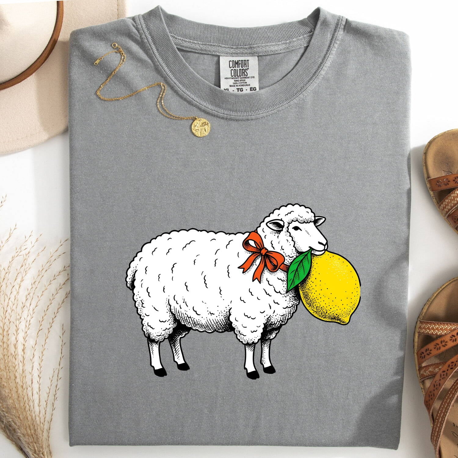 Valentine's Day Lamb Shirt for Women – Kawaii Retro Citrus Cute Sheep Animal Graphic Tee
