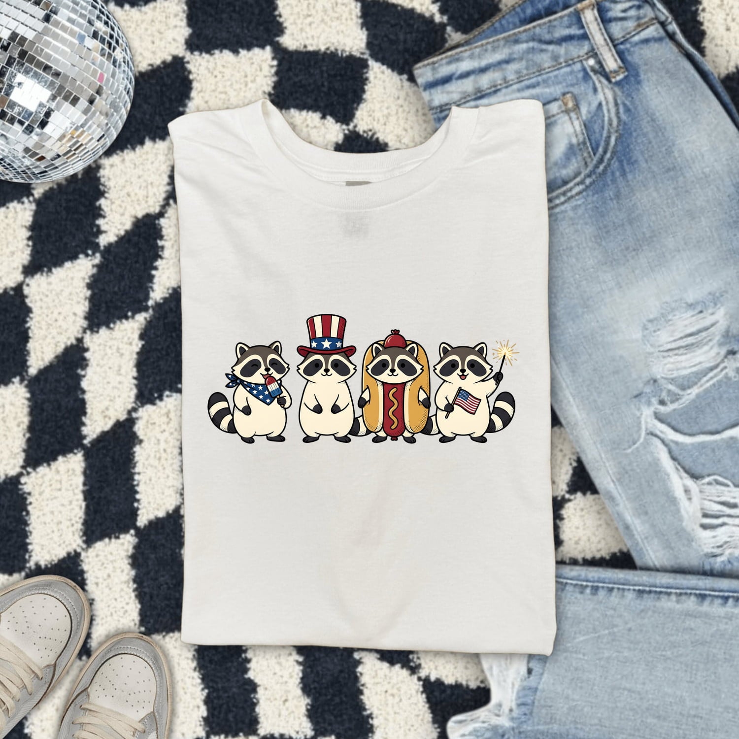 4th of July Raccoon Shirt for Women – Cute Patriotic Sketch Summer Animal Graphic Tee