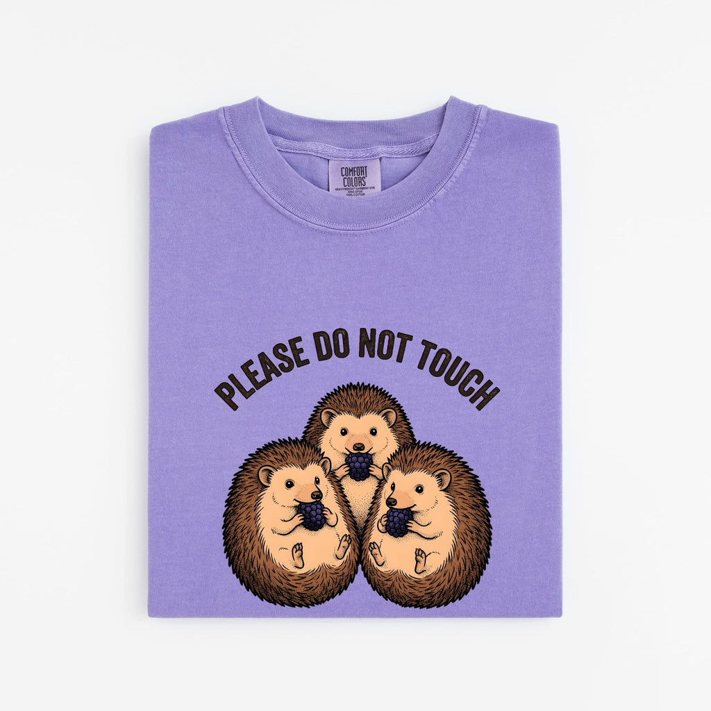 Hedgehog Shirt for Women – Funny Quirky Cartoon Apple Meme Graphic Tee