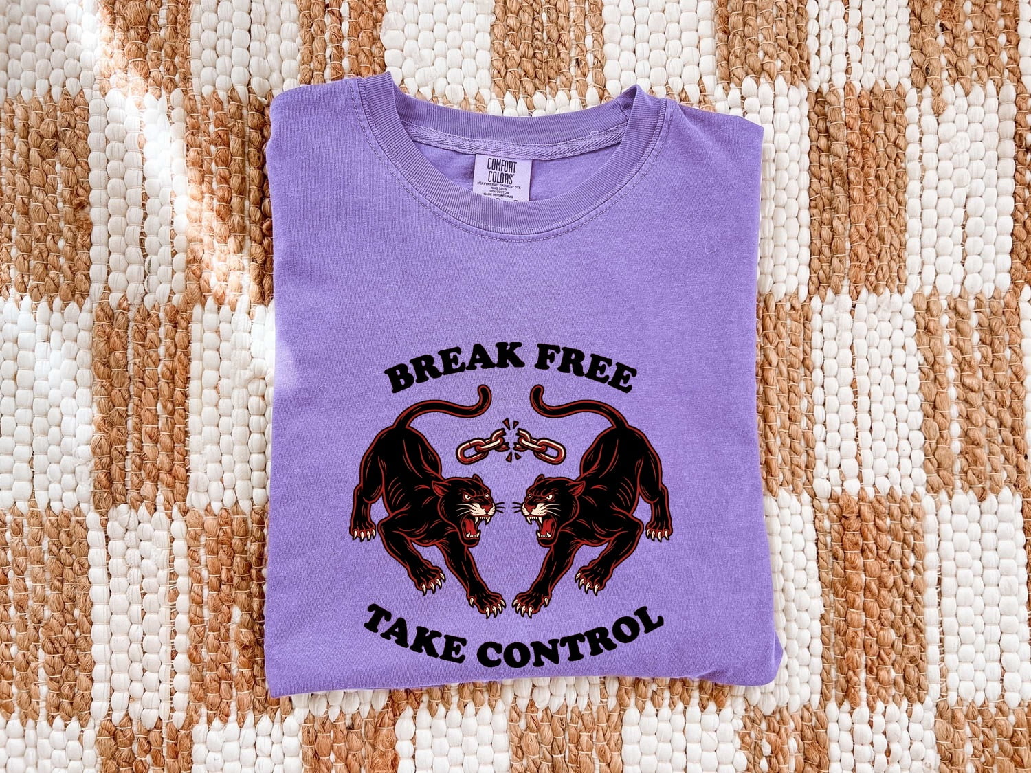 Black Cat Shirt for Women – Classic Old School Motivational Feline Graphic Tee