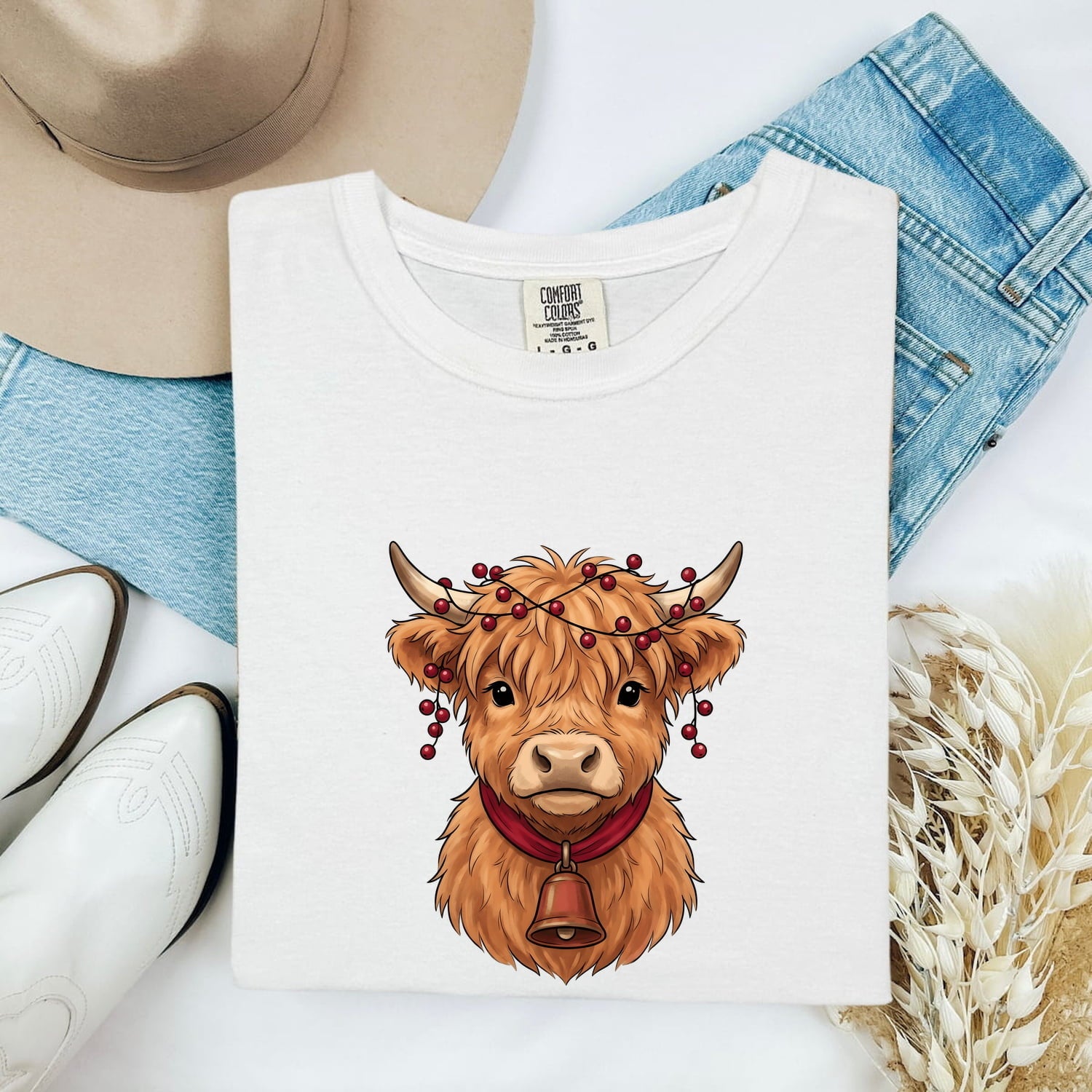 Scottish Cow Shirt for Women – Rustic Vintage Retro Cowbell Graphic Tee