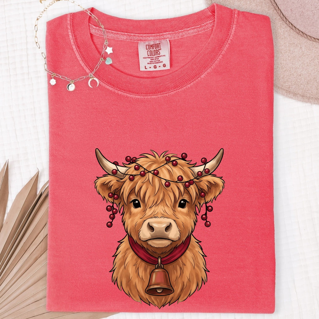 Scottish Cow Shirt for Women – Rustic Vintage Retro Cowbell Graphic Tee
