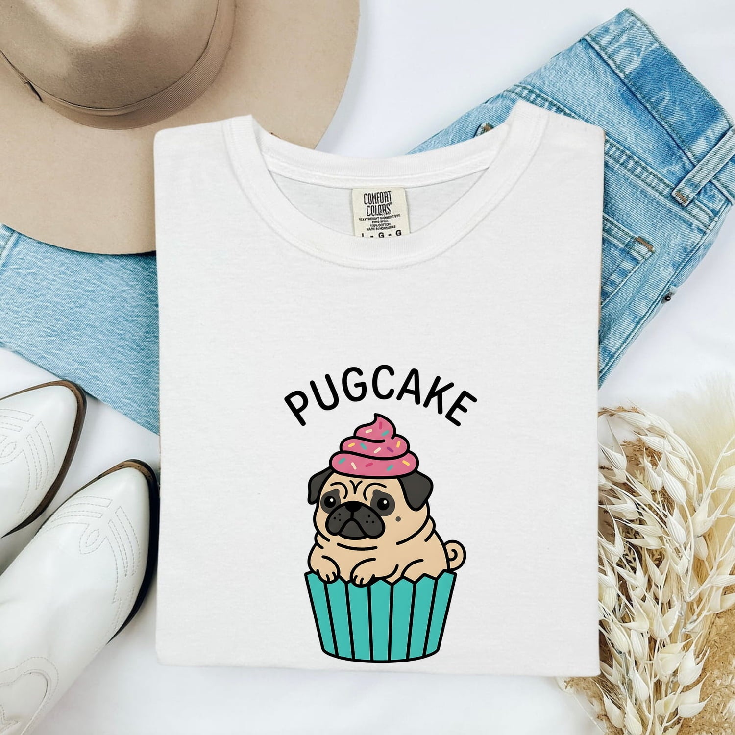 Pug Cupcake Shirt for Women – Anime Doodle Colorful Sprinkles Muffin Pet Graphic Tee