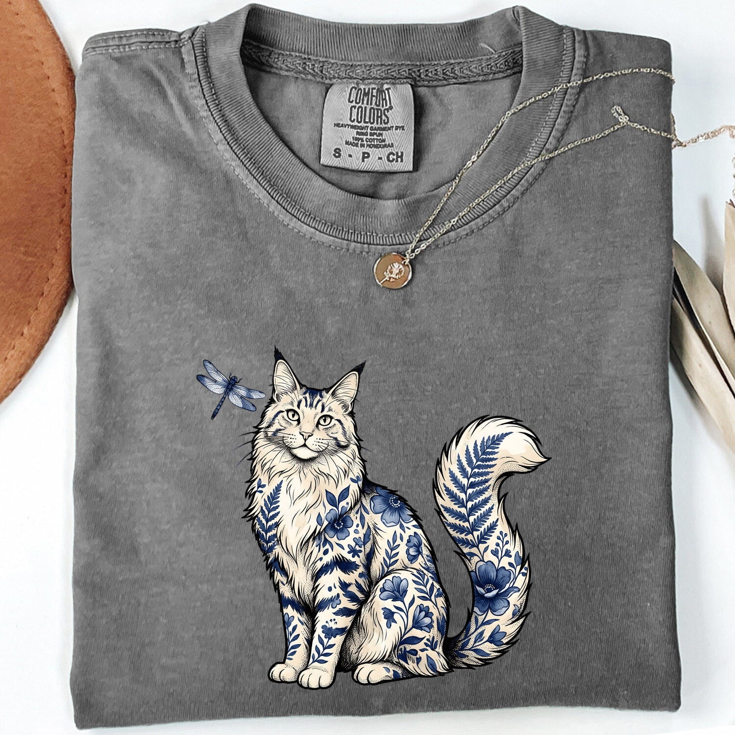Flower Cat Shirt for Women – Boho Hippie Retro Bug Floral Blooms Kitty Graphic Tee