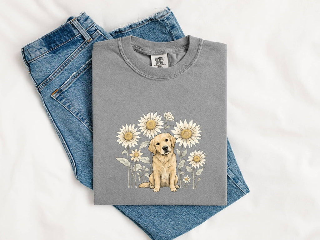 Golden Retriever Shirt for Women – Floral Doodle Sunflower Petals Nature Canine Graphic Tee