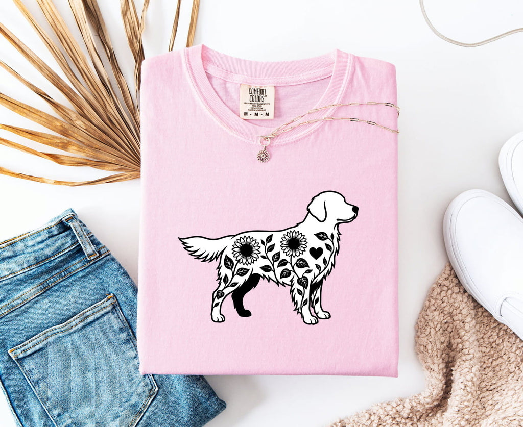 Golden Retriever Shirt for Women – Boho Minimalist Floral Sunflower Hippie Dog Graphic Tee
