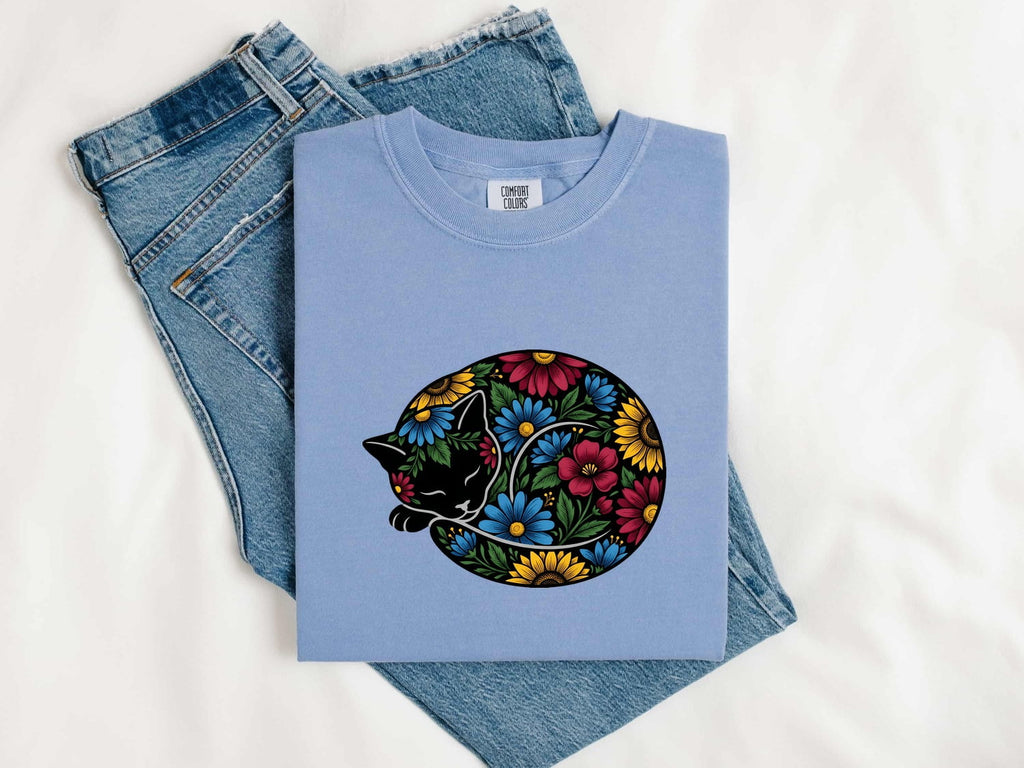 Flower Cat Shirt for Women – Boho Hippie Rustic Meadow Kitty Graphic Tee