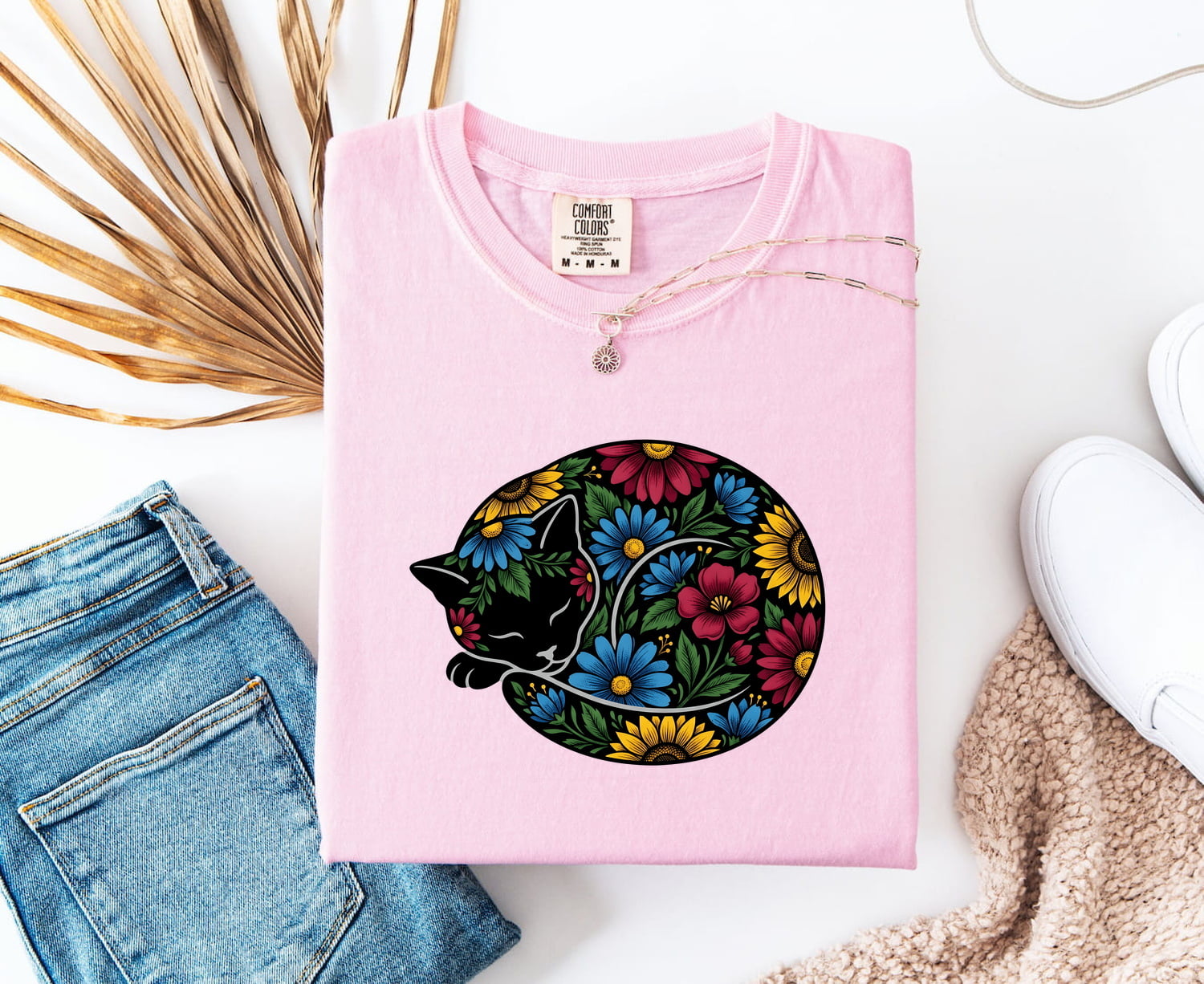 Flower Cat Shirt for Women – Boho Hippie Rustic Meadow Kitty Graphic Tee