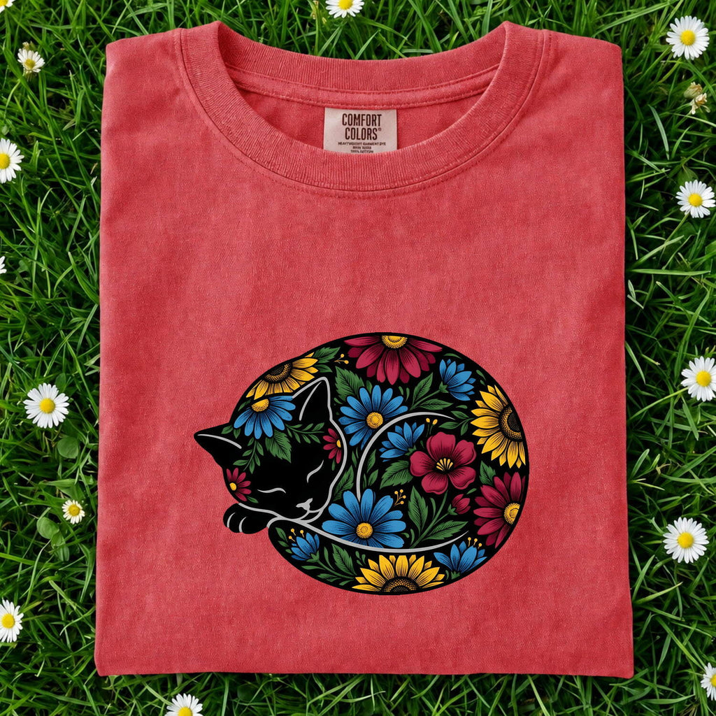 Flower Cat Shirt for Women – Boho Hippie Rustic Meadow Kitty Graphic Tee
