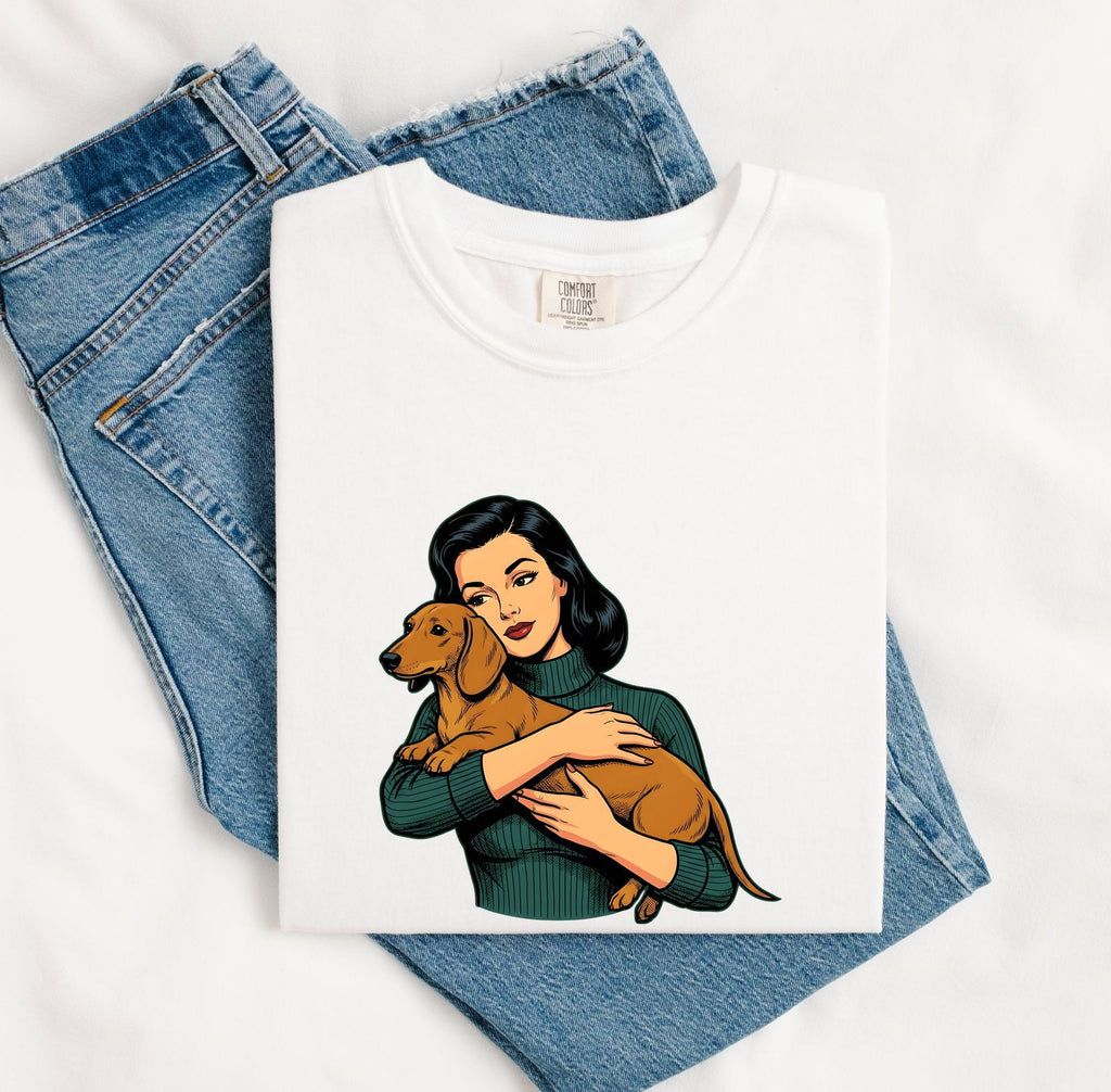 Dachshund Shirt for Women – Retro Cartoon Hug Wiener Dog Doodle Graphic Tee